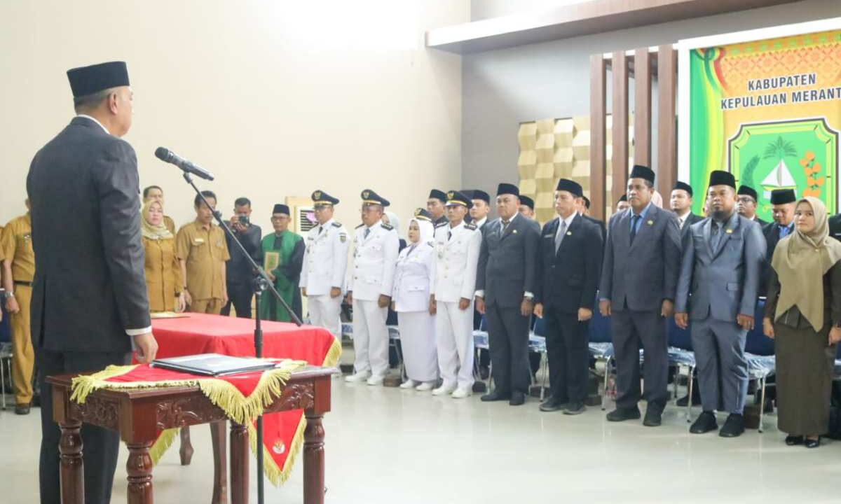 28 Pejabat Administrator dan Pengawas Pemkab Meranti Dilantik, Berikut Nama dan Jabatannya